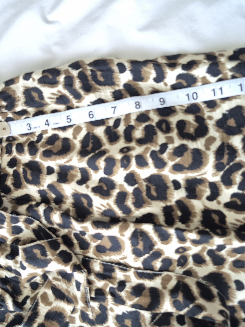 High Waist Shorts - - Picture 4 of 4